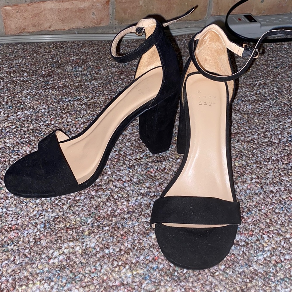 Black open toe heels